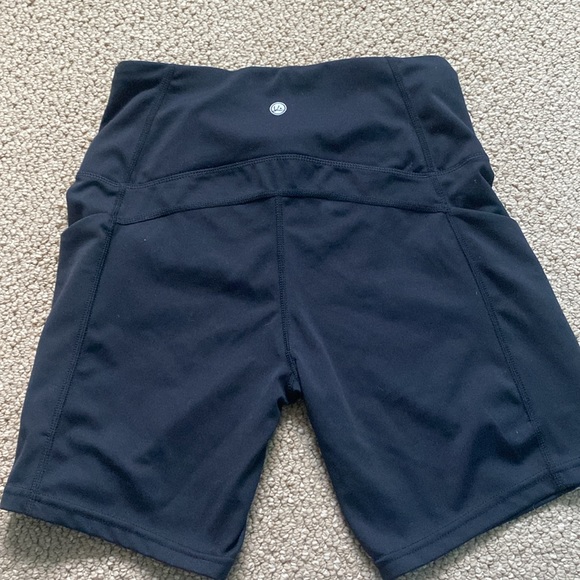 Black long biker shorts - Picture 3 of 3
